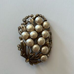 Vintage Silver and White Pearl Cluster Brooch